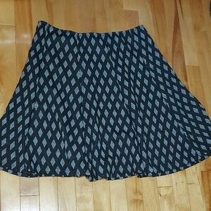 VAMP | Black and Gray Diamond Pattern Skirt -XL